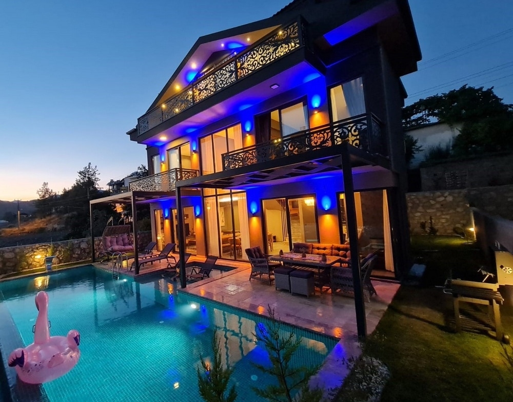 Lavish 3-Bedroom Villa with Dual Pools in Ciftlik, Fethiye